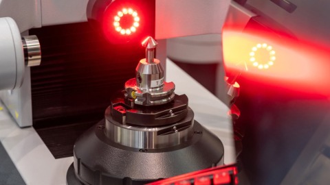 Nahaufnahme eines Produkts, Messeimpressionen Intec - Internationale Fachmesse für Werkzeugmaschinen, Fertigungs- und Automatisierungstechnik